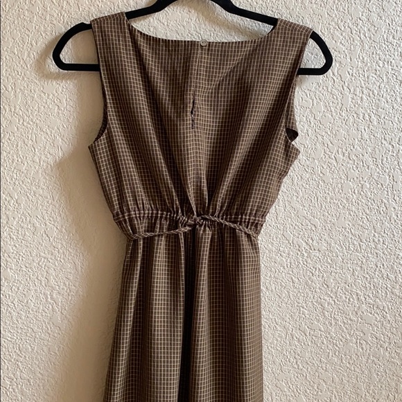 Pretty, floor length dress for work to going out - Picture 2 of 6